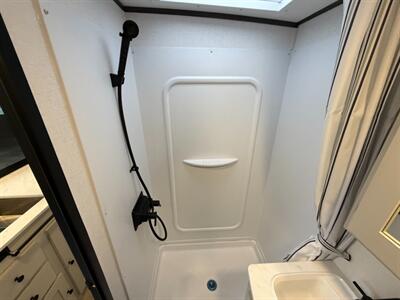 2026 Coachmen Northern Spirit Bijou 15RLB   - Photo 17 - Goshen, IN 46526