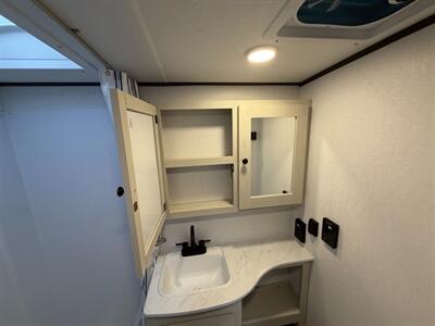 2026 Coachmen Northern Spirit Bijou 15RLB   - Photo 16 - Goshen, IN 46526