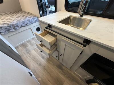 2026 Coachmen Northern Spirit Bijou 15RLB   - Photo 18 - Goshen, IN 46526