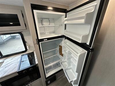 2026 Coachmen Apex Nano 203RBK   - Photo 16 - Goshen, IN 46526