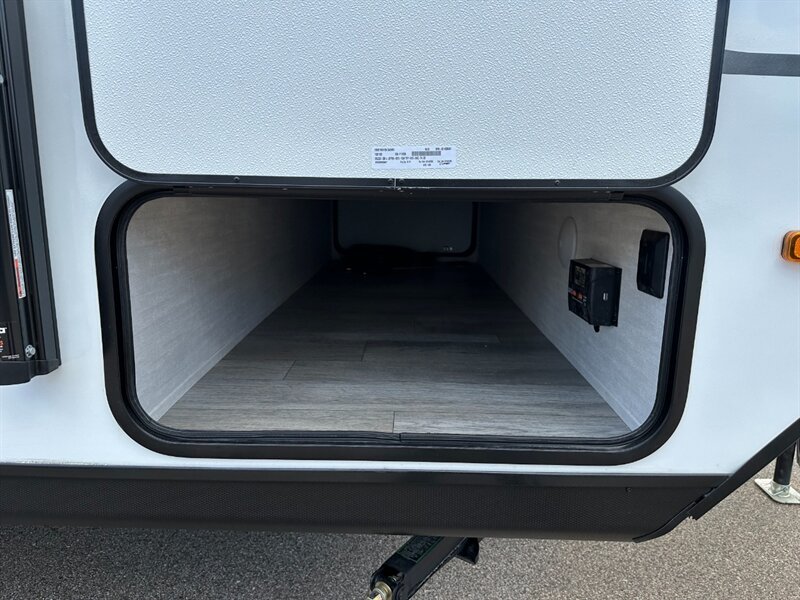 2026 Coachmen Apex Nano 203RBK - Photo 9 - Goshen, IN 46526