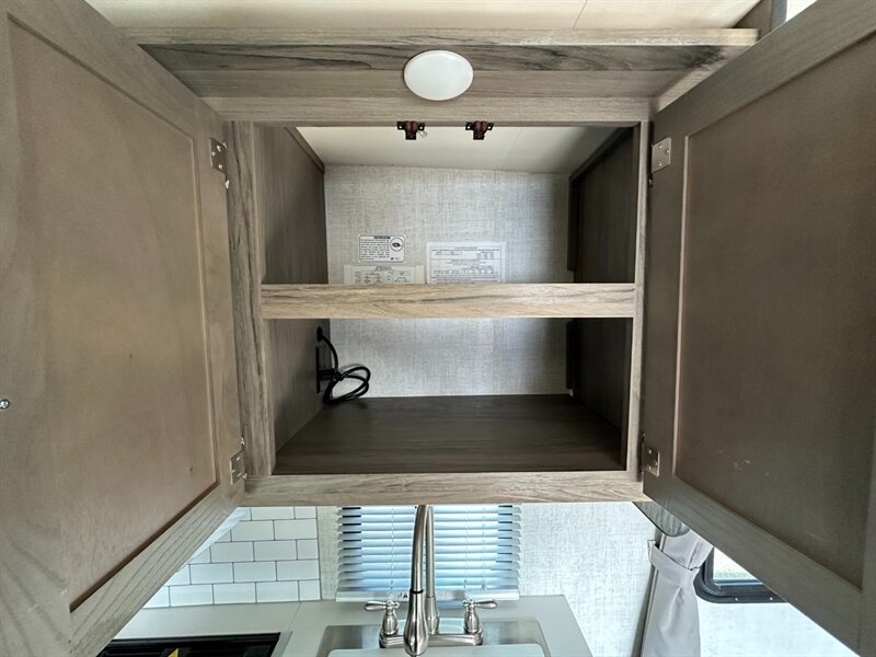 2021 Gulf Stream Vista Cruiser 19MBS   - Photo 13 - Goshen, IN 46526