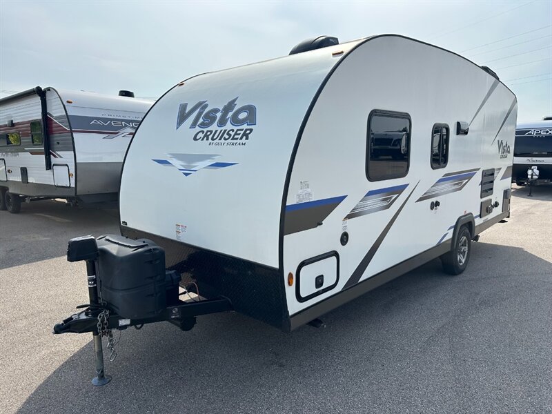 2021 Gulf Stream Vista Cruiser 19MBS   - Photo 4 - Goshen, IN 46526