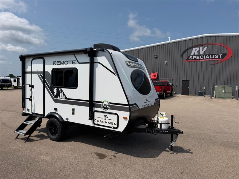 2027 Coachmen Remote 14R - Photo 4 - Goshen, IN 46526