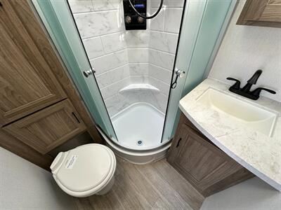 2026 Coachmen Freedom Express Ultra Lite 192RBS   - Photo 24 - Goshen, IN 46526