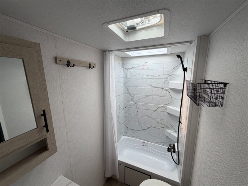 2026 Coachmen Northern Spirit Compact 180DBL - Photo 13 - Goshen, IN 46526