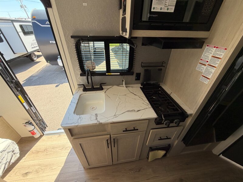 2026 Coachmen Northern Spirit Compact 180DBL - Photo 10 - Goshen, IN 46526