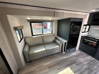 2026 Coachmen Apex Ultra-Lite 246BARV   - Photo 22 - Goshen, IN 46526