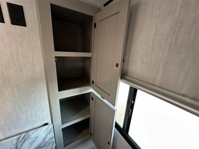 2026 Coachmen Apex Ultra-Lite 246BARV   - Photo 28 - Goshen, IN 46526
