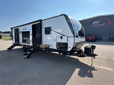 2026 Coachmen Apex Ultra-Lite 246BARV   - Photo 4 - Goshen, IN 46526