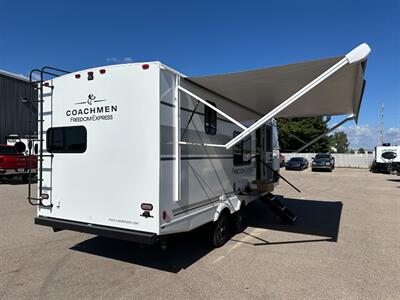 2025 Coachmen Freedom Express Ultra Lite 22MLS   - Photo 11 - Goshen, IN 46526