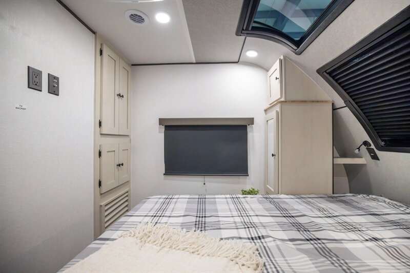 2026 Coachmen Northern Spirit 2560RK - Photo 16 - Goshen, IN 46526