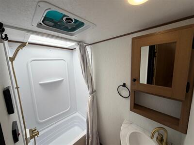 2026 Coachmen Apex Nano 183BH - Photo 19 - Goshen, IN 46526
