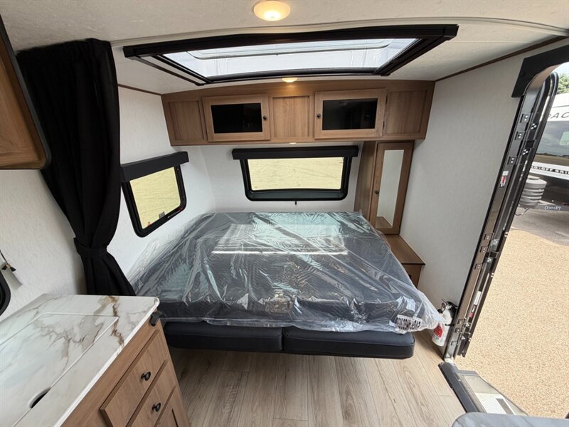 2026 Coachmen Apex Nano 183BH - Photo 14 - Goshen, IN 46526