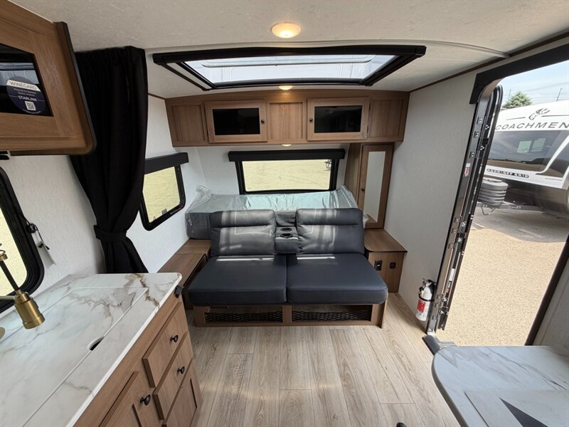 2026 Coachmen Apex Nano 183BH - Photo 13 - Goshen, IN 46526
