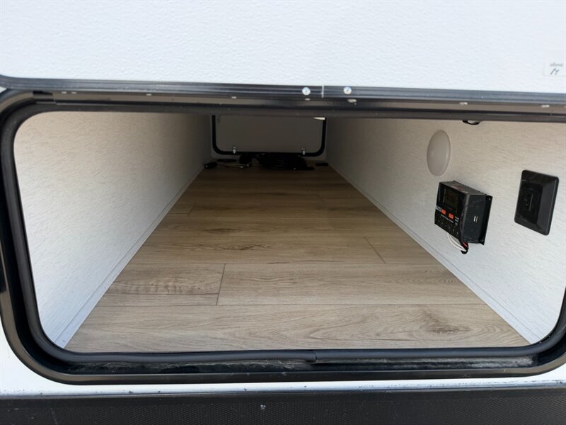 2027 Coachmen Apex Nano 208BHS - Photo 7 - Goshen, IN 46526