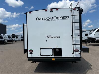 2024 Coachmen Freedom Express Ultra Lite 294BHDS   - Photo 7 - Goshen, IN 46526