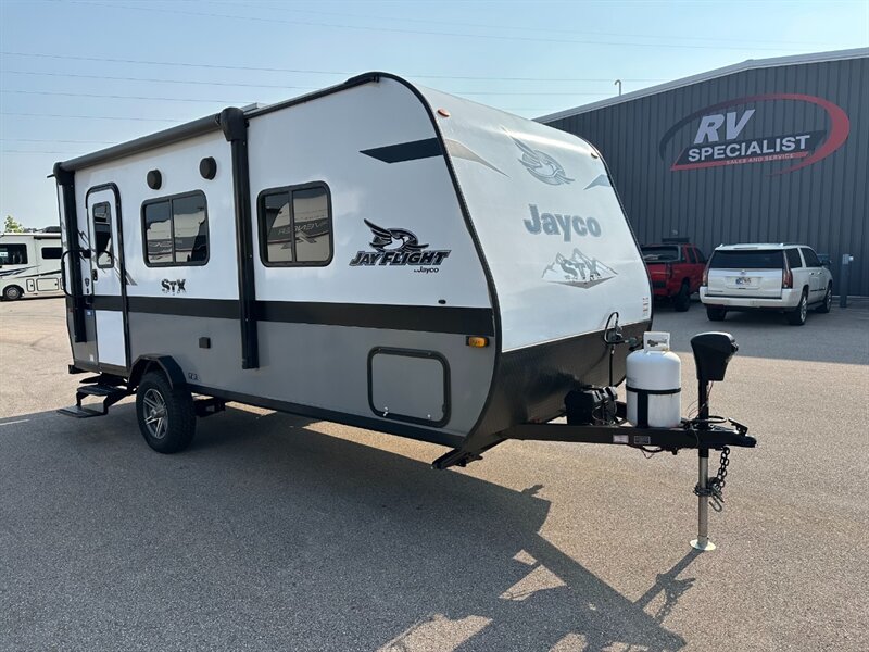 2022 Jayco Jay Flight SLX 195RB - Photo 1 - Goshen, IN 46526