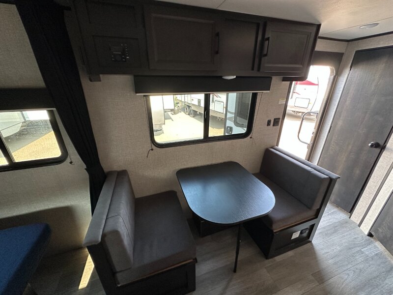 2022 Jayco Jay Flight SLX 195RB - Photo 11 - Goshen, IN 46526