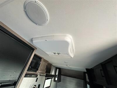 2022 Jayco Jay Flight SLX 195RB   - Photo 22 - Goshen, IN 46526