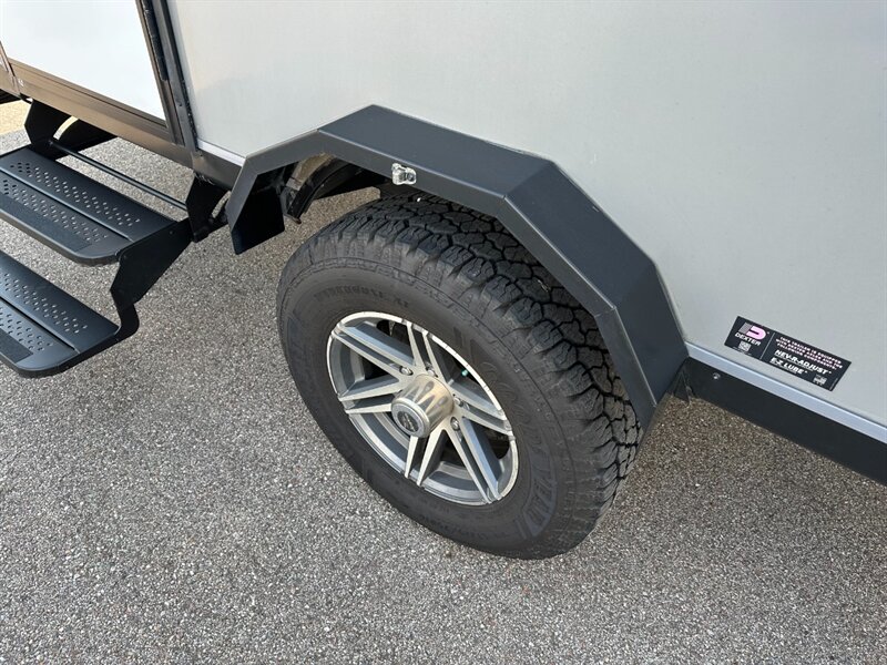 2022 Jayco Jay Flight SLX 195RB - Photo 6 - Goshen, IN 46526