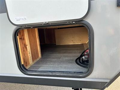 2022 Jayco Jay Flight SLX 195RB   - Photo 5 - Goshen, IN 46526