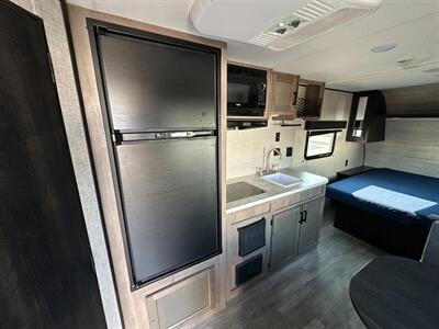 2022 Jayco Jay Flight SLX 195RB   - Photo 21 - Goshen, IN 46526