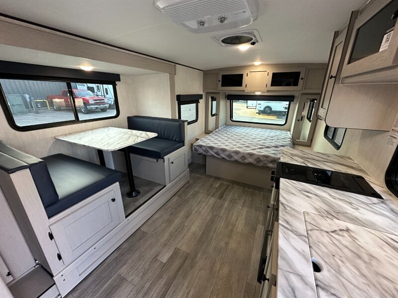 2026 Coachmen Apex Nano 190RBS - Photo 8 - Goshen, IN 46526
