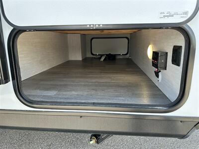 2025 Coachmen Apex Nano 185BH   - Photo 9 - Goshen, IN 46526