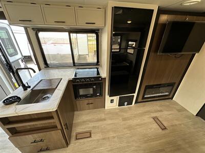 2026 Prime Time Avenger 25RBS   - Photo 19 - Goshen, IN 46526