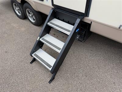 2019 Forest River Flagstaff Micro Lite 25BRDS   - Photo 5 - Goshen, IN 46526