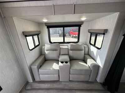 2025 Coachmen Apex Ultra-Lite 188RBST   - Photo 13 - Goshen, IN 46526