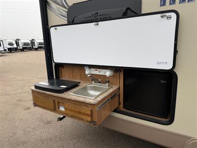 2019 Forest River Flagstaff Mirco Lite 25BRDS   - Photo 6 - Goshen, IN 46526