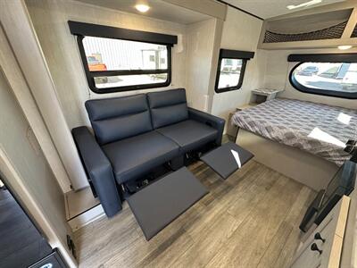 2025 Coachmen Remote 19R   - Photo 20 - Goshen, IN 46526