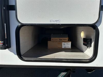 2025 Coachmen Remote 19R   - Photo 8 - Goshen, IN 46526