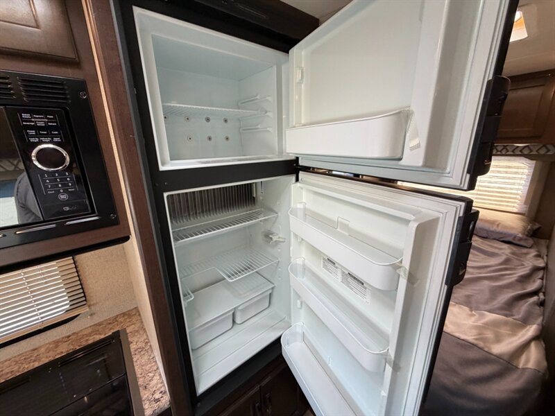 2019 Thor Four Winds 22E - Photo 18 - Goshen, IN 46526