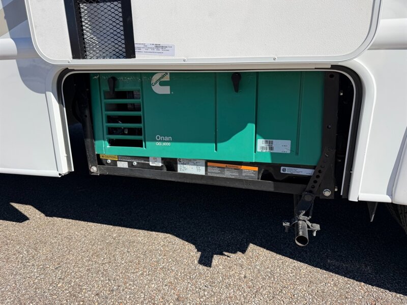 2019 Thor Four Winds 22E - Photo 6 - Goshen, IN 46526