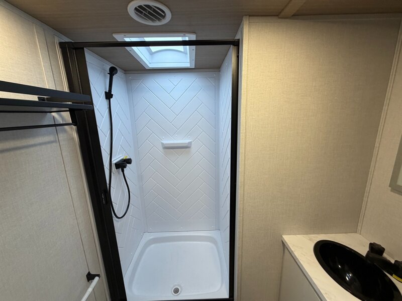 2026 Forest River Vibe 3400BH - Photo 25 - Goshen, IN 46526