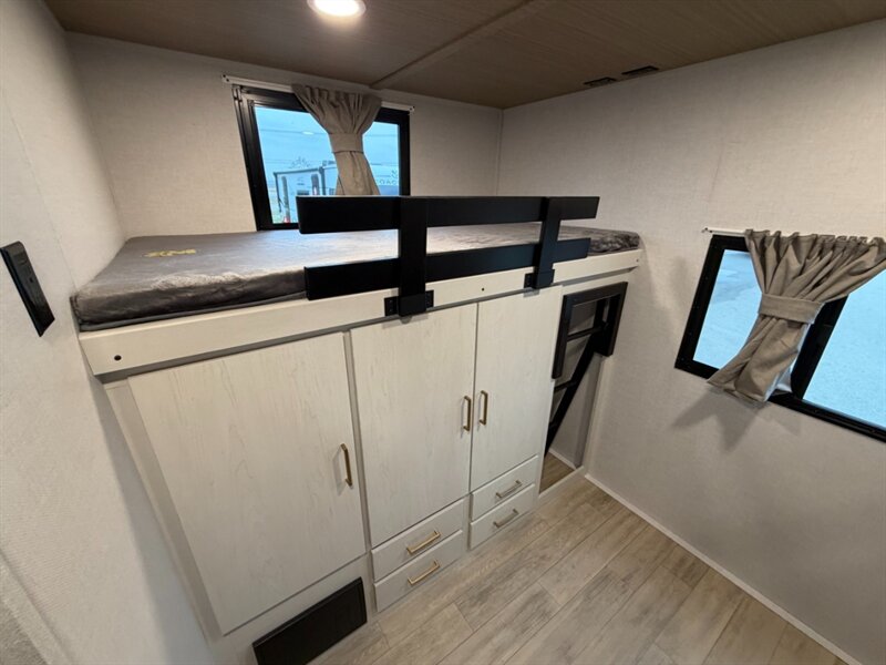 2026 Forest River Vibe 3400BH - Photo 20 - Goshen, IN 46526