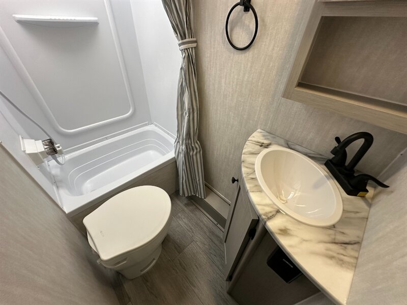 2026 Coachmen Apex Nano 186BH - Photo 16 - Goshen, IN 46526
