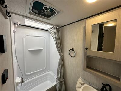 2026 Coachmen Apex Nano 186BH   - Photo 17 - Goshen, IN 46526