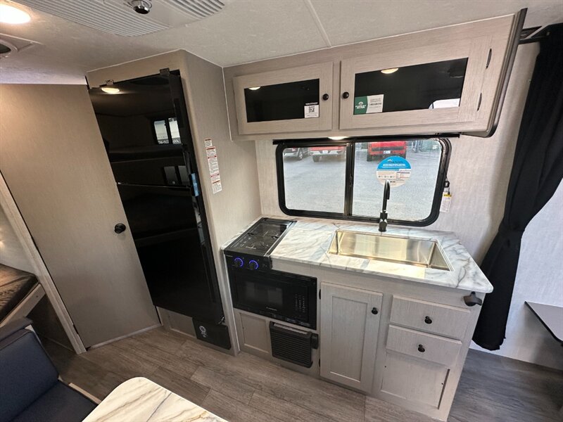 2026 Coachmen Apex Nano 186BH - Photo 13 - Goshen, IN 46526