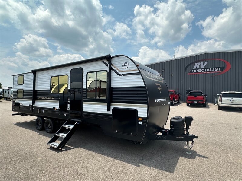 2026 Prime Time Avenger 26DBS - Photo 4 - Goshen, IN 46526