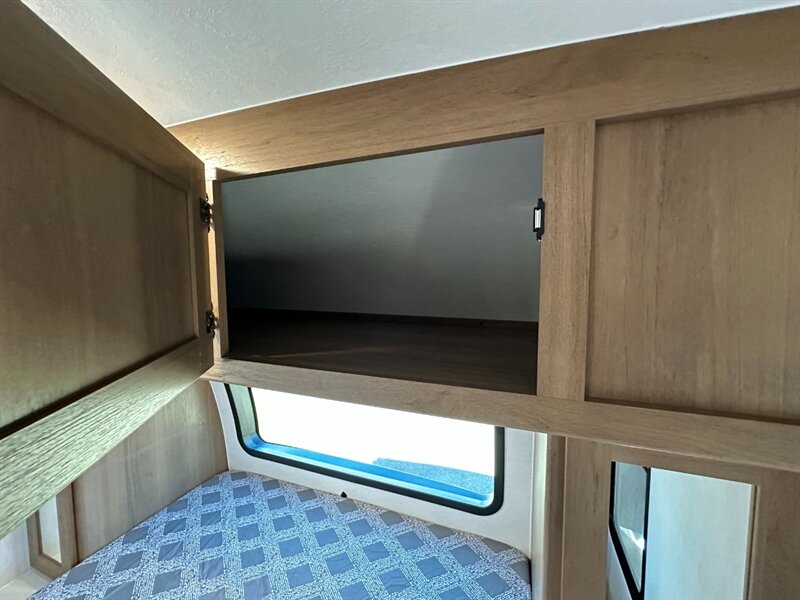 2026 Coachmen Apex Nano 228BHS - Photo 37 - Goshen, IN 46526