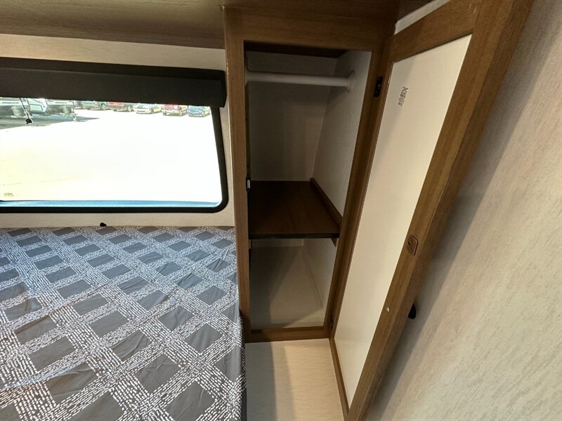 2026 Coachmen Apex Nano 228BHS - Photo 36 - Goshen, IN 46526