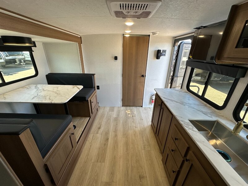 2026 Coachmen Apex Nano 228BHS - Photo 13 - Goshen, IN 46526