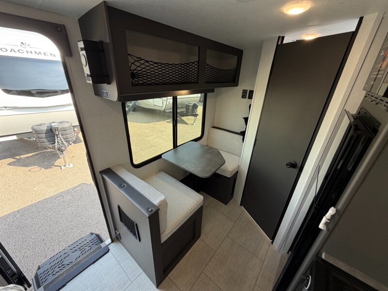 2027 Coachmen Remote 12.1R - Photo 13 - Goshen, IN 46526