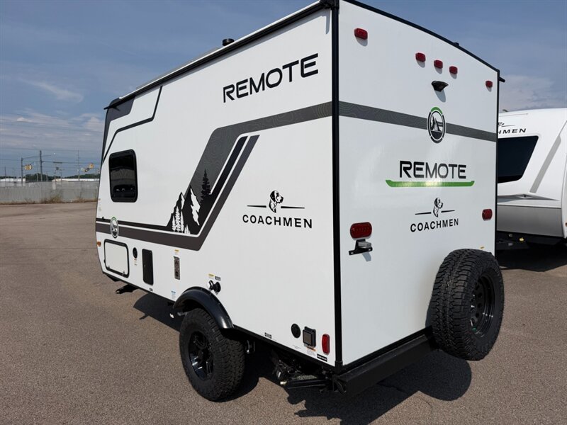 2027 Coachmen Remote 12.1R - Photo 5 - Goshen, IN 46526