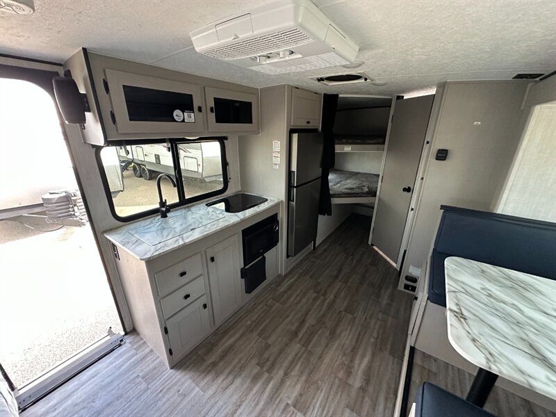 2024 Coachmen Apex Nano 208BHS   - Photo 10 - Goshen, IN 46526