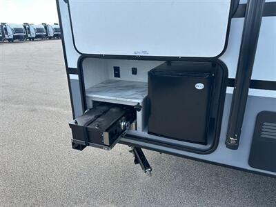 2024 Coachmen Apex Nano 208BHS   - Photo 7 - Goshen, IN 46526